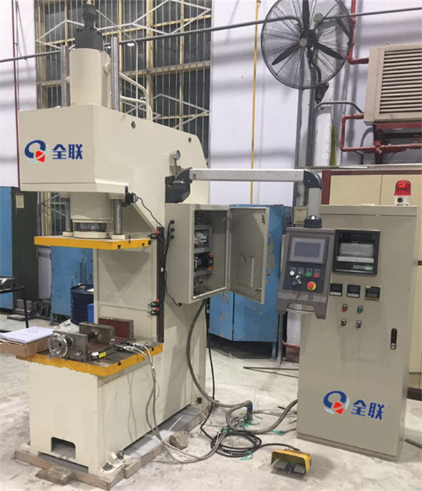 熱壓下（xià）陷成型機