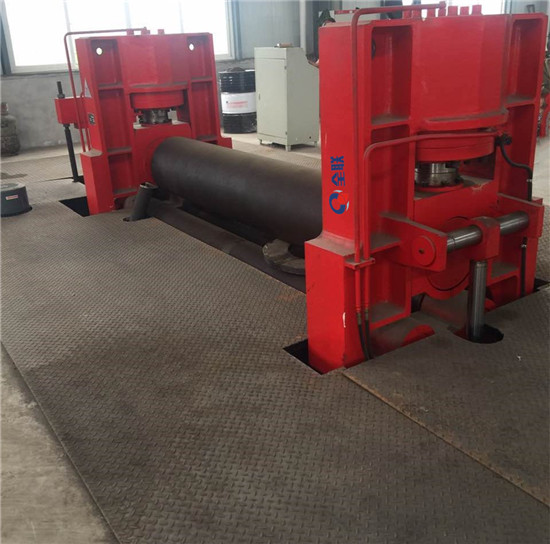 上輥萬（wàn）能式（shì）三輥（gǔn）卷板機